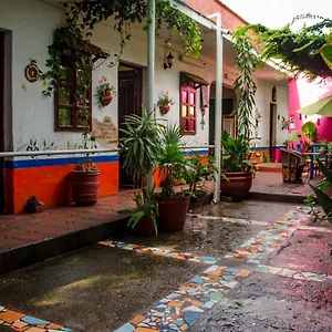 https://la-hacienda-tlaquepaque.guadalajarahotels.info