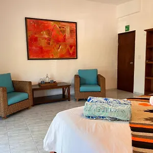 https://casa.allrivieramayahotels.com